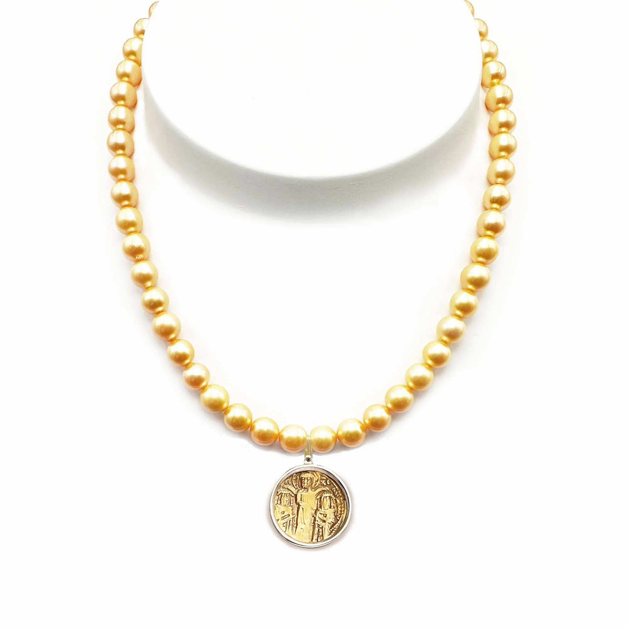 Golden Akoya Pearls Necklace