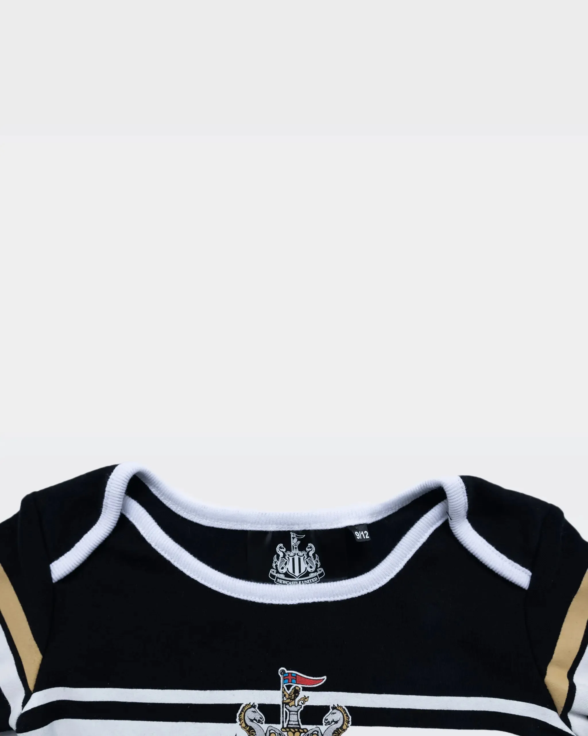 Newcastle United Bodysuit With Hat